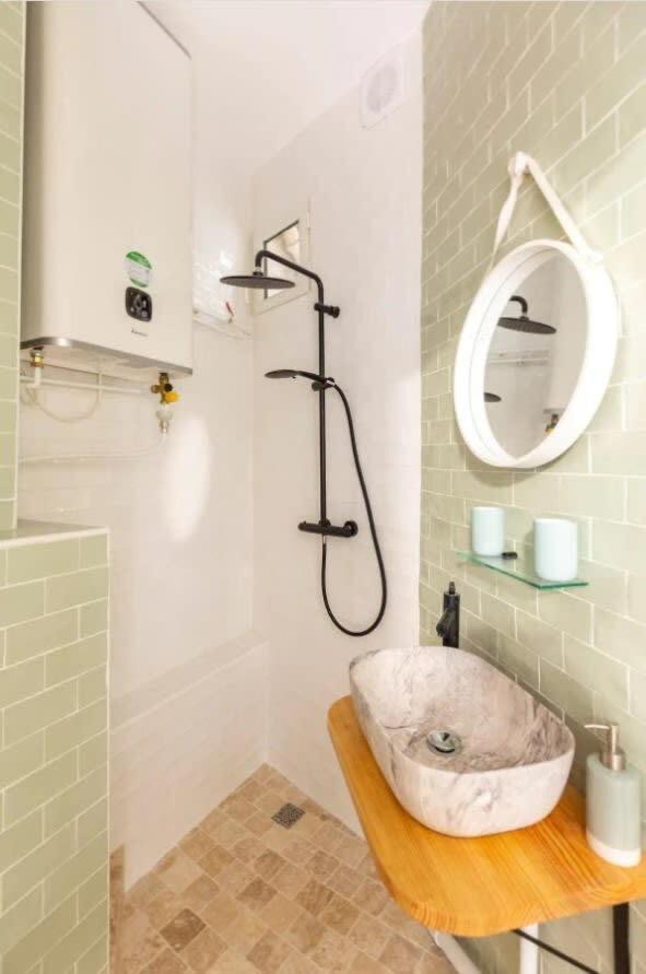 Cosy Studio Full Heart Of Paris Bagian luar foto